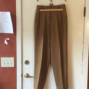 Women’s trousers